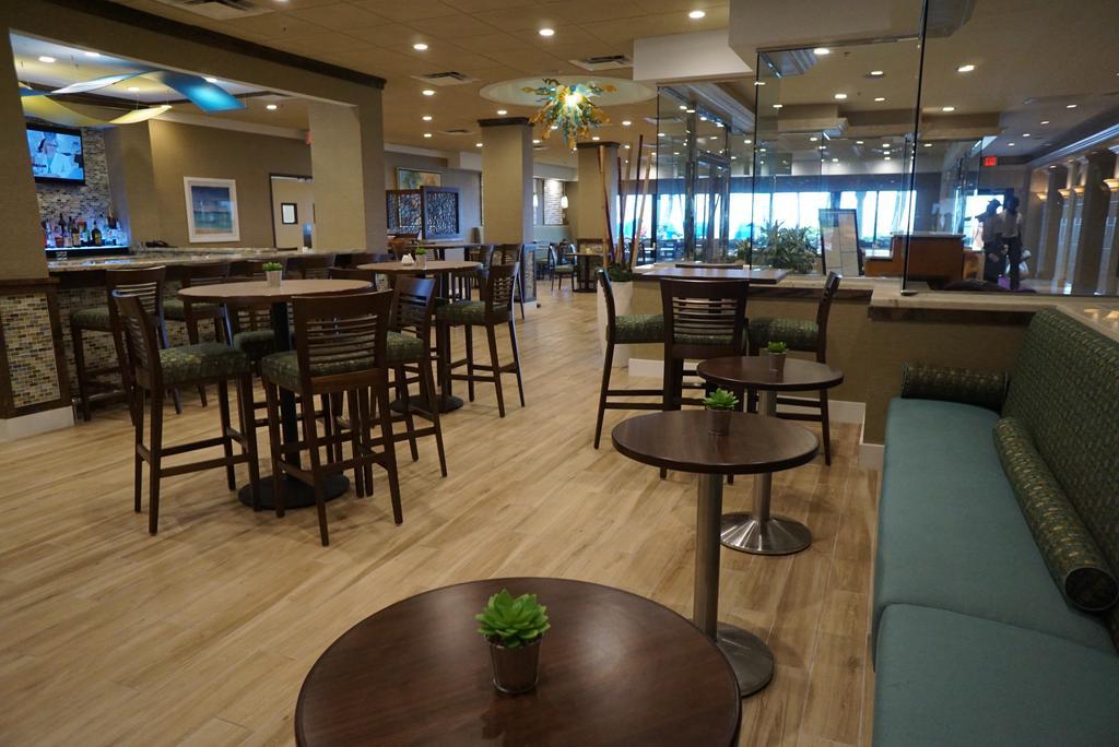 פורט לודרדייל Ocean Sky Hotel & Resort מראה חיצוני תמונה