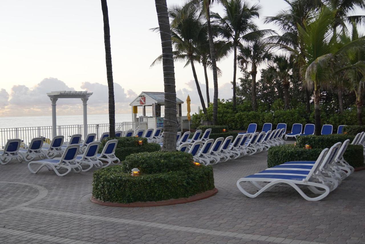 פורט לודרדייל Ocean Sky Hotel & Resort מראה חיצוני תמונה